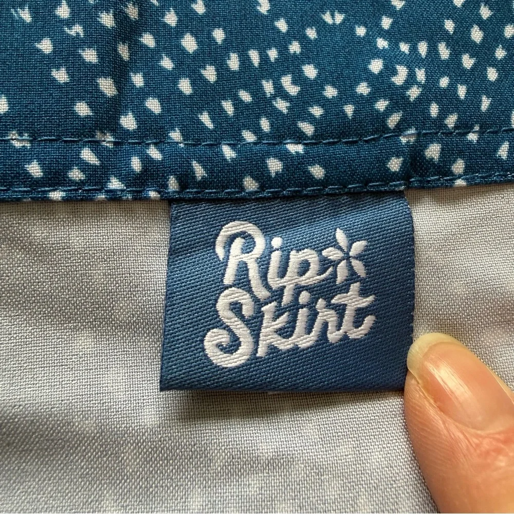 RipSkirt Blue Geometric Wrap Skirt Size L Travel Beach Adventure Skirt‎